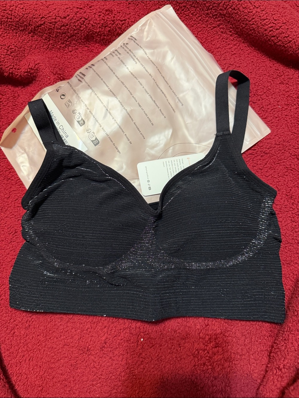 Wireless Shimmer Bralette in Black